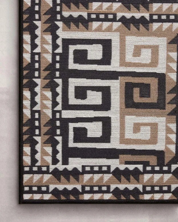 Ari Natural/Black Rug By Justina Blakeney® X Loloi - Image 4